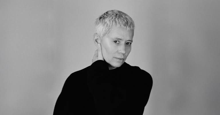 Roster: Jen Cardini + Lele Sacchi